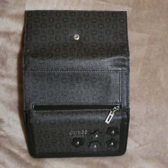 Guess wallet - Picture 4 of 4